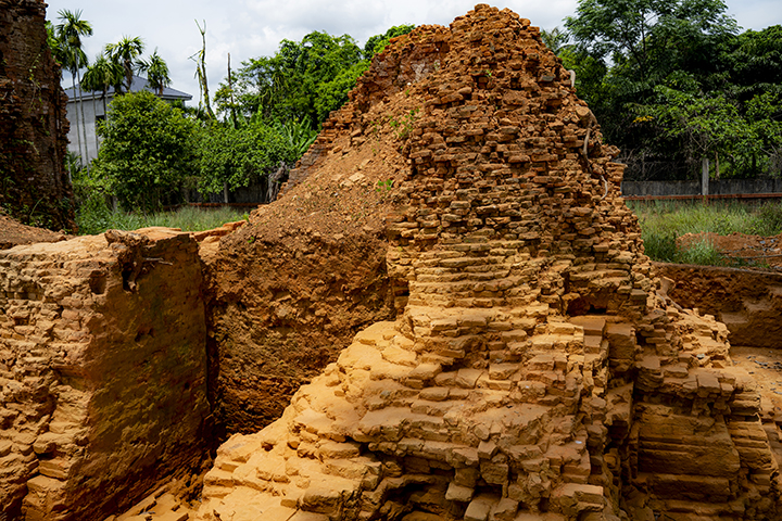 Tháp Đôi Liễu Cốc